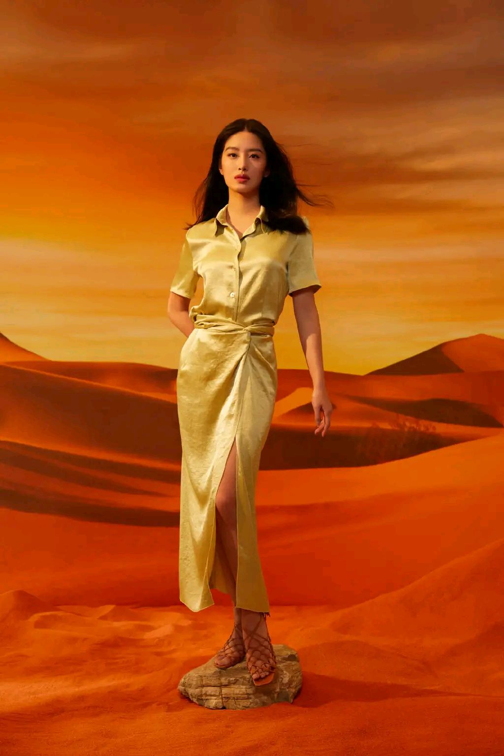 杨采钰精美壁纸:恬静优雅,风情万种!