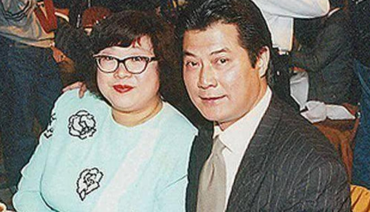 沈殿霞曾问郑少秋:你有没有一点点喜欢过我?郑少秋回答:喜欢过