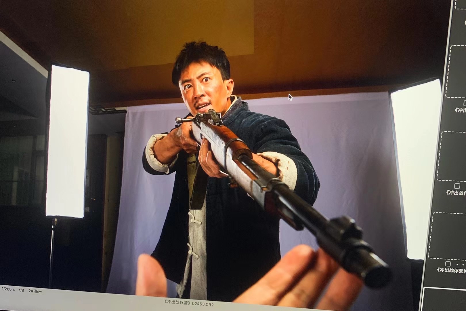 王铭电影1944冲出战俘营导演刘轩狄李东学王铭主演