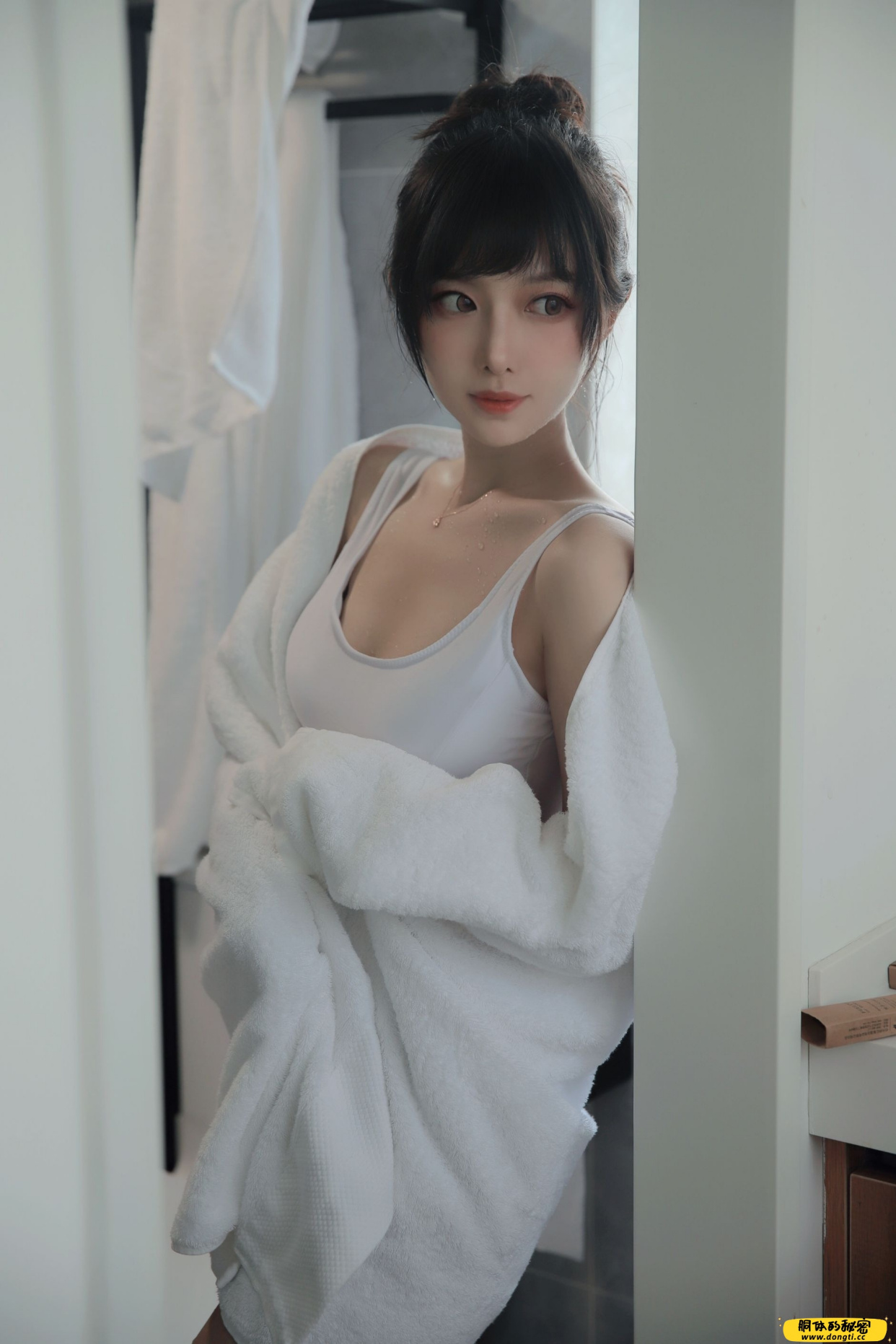 图片[18]-Shika小鹿鹿 – 半透浴室 22P 51MB-福利虾虾