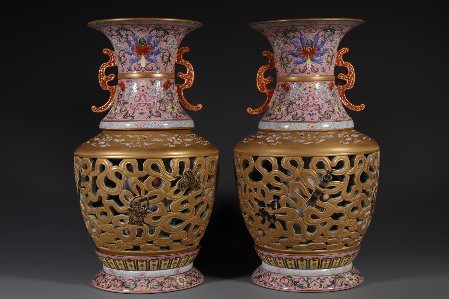 清乾隆:镂空八仙转心瓶,精典收藏款,你值得一看!