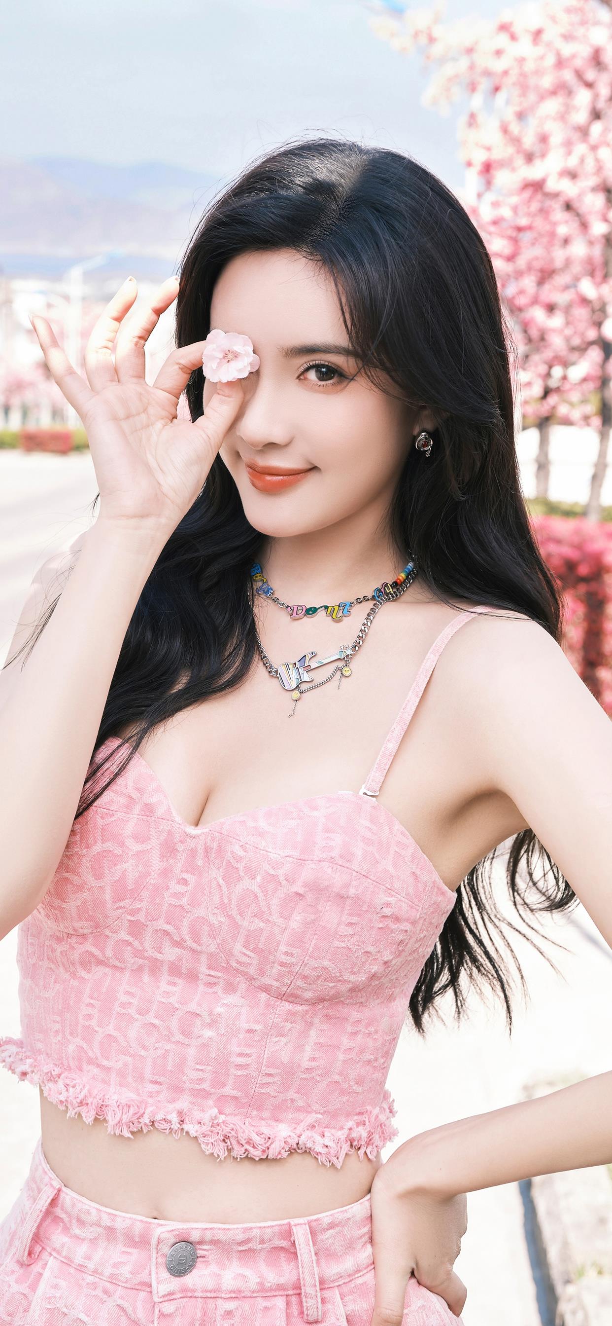 孟子义高清壁纸