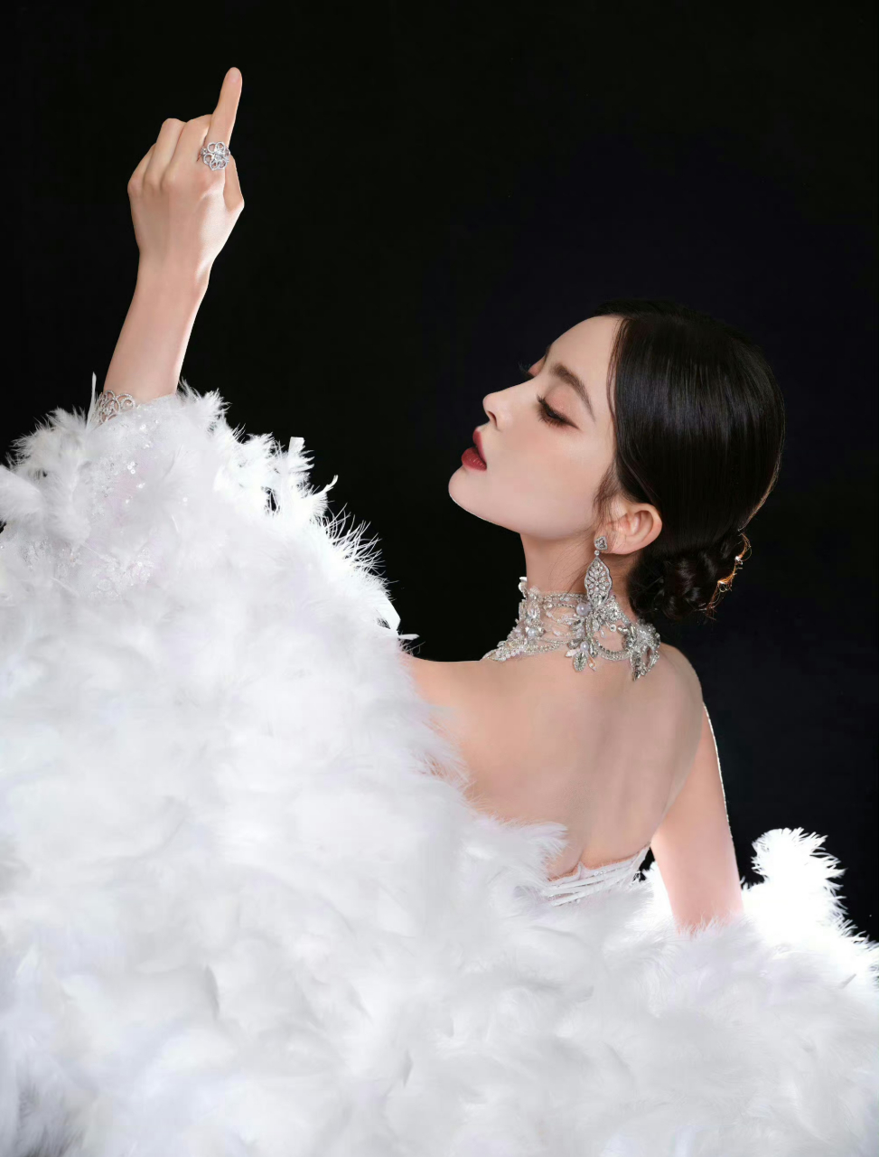 古力娜扎,无法用语言形容的美!