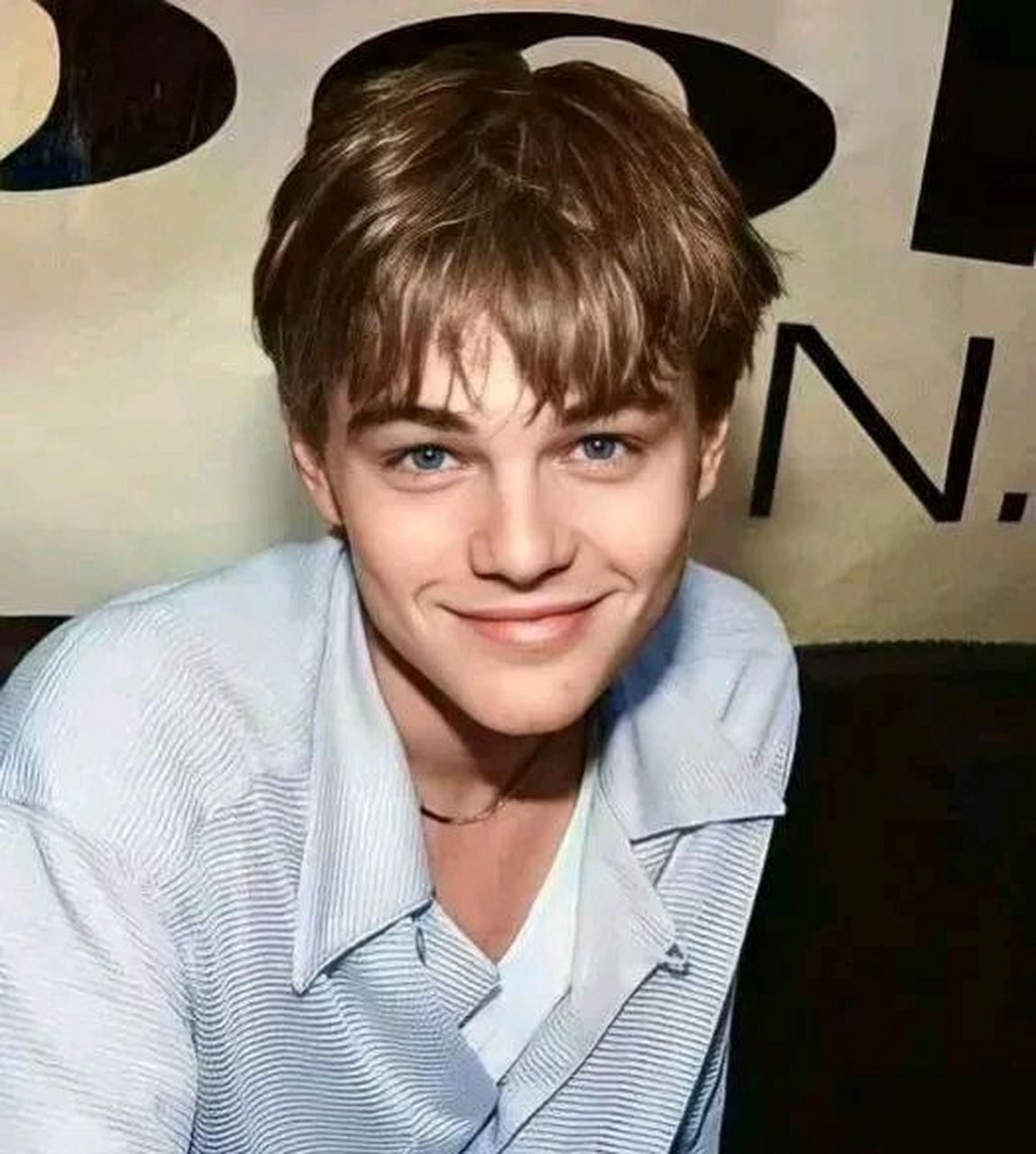 近日,48岁莱昂纳多·迪卡普里奥(leonardo dicaprio)携23岁女友海上