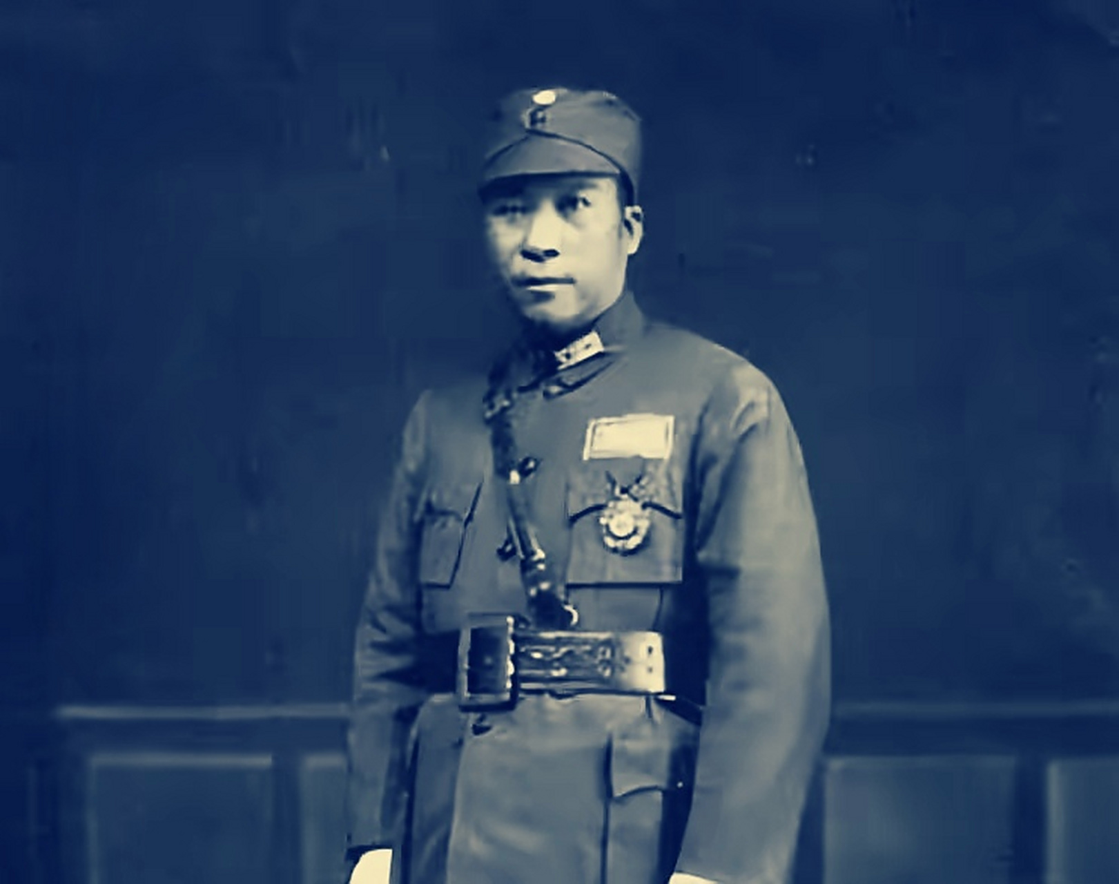 杨虎城共育有4子6女,除了次子杨拯中和六女杨拯贵与杨虎城一同遇害外