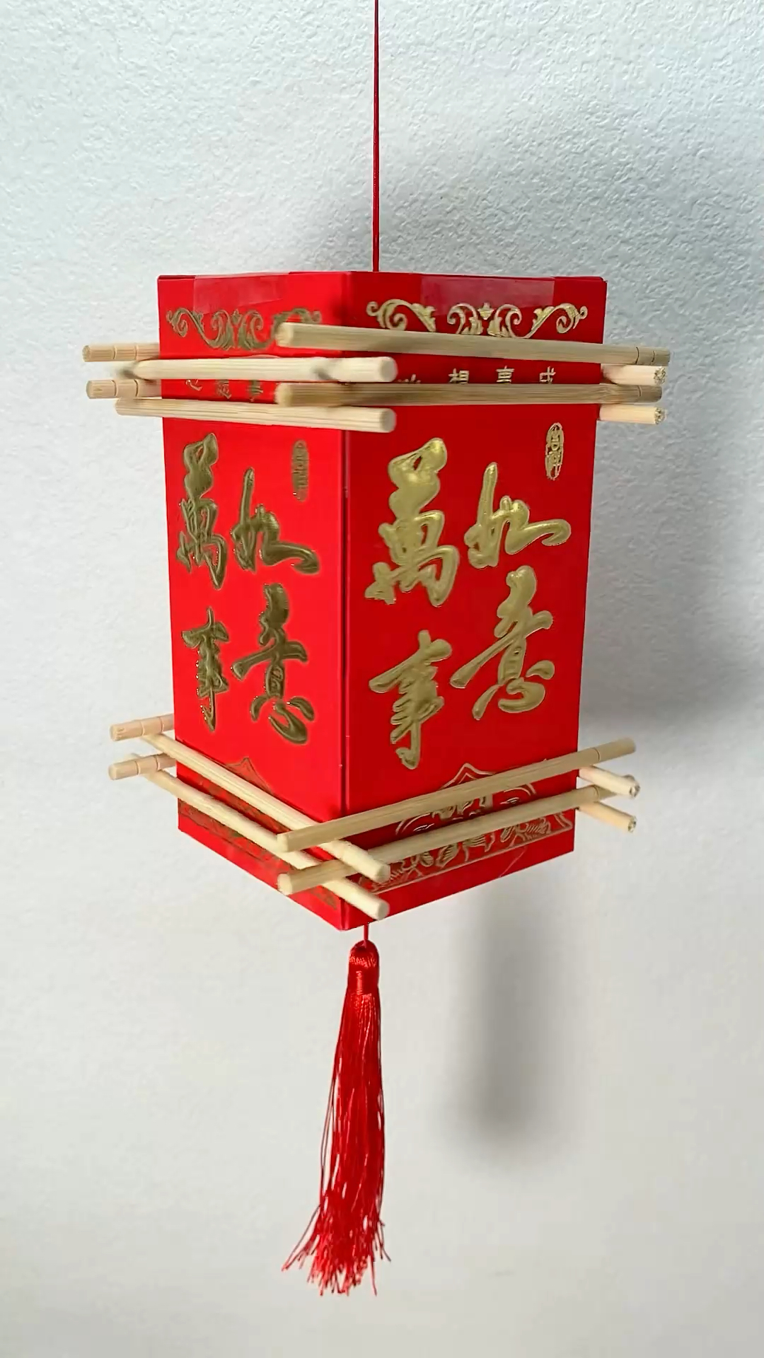 用过年收到的红包和筷子做盏古风灯笼吧,简单又好看-度小视