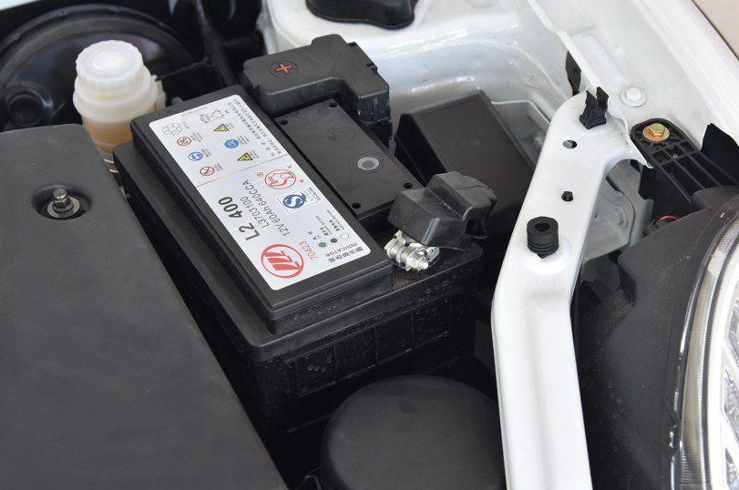 ev210,力帆330ev c版车型对比,那个值得你青睐