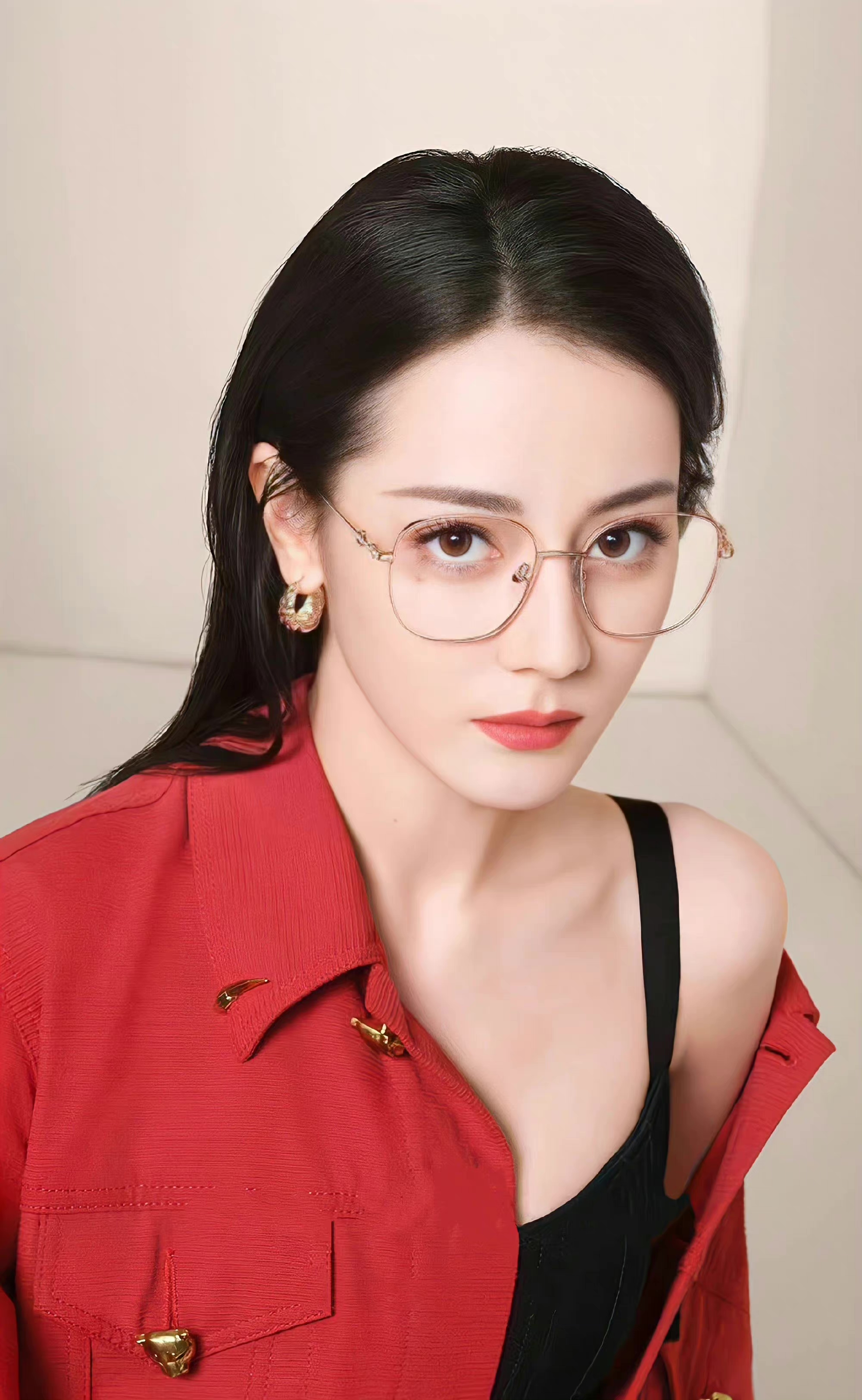 迪丽热巴《精彩》杂志十二月刊封面大片,热巴好美