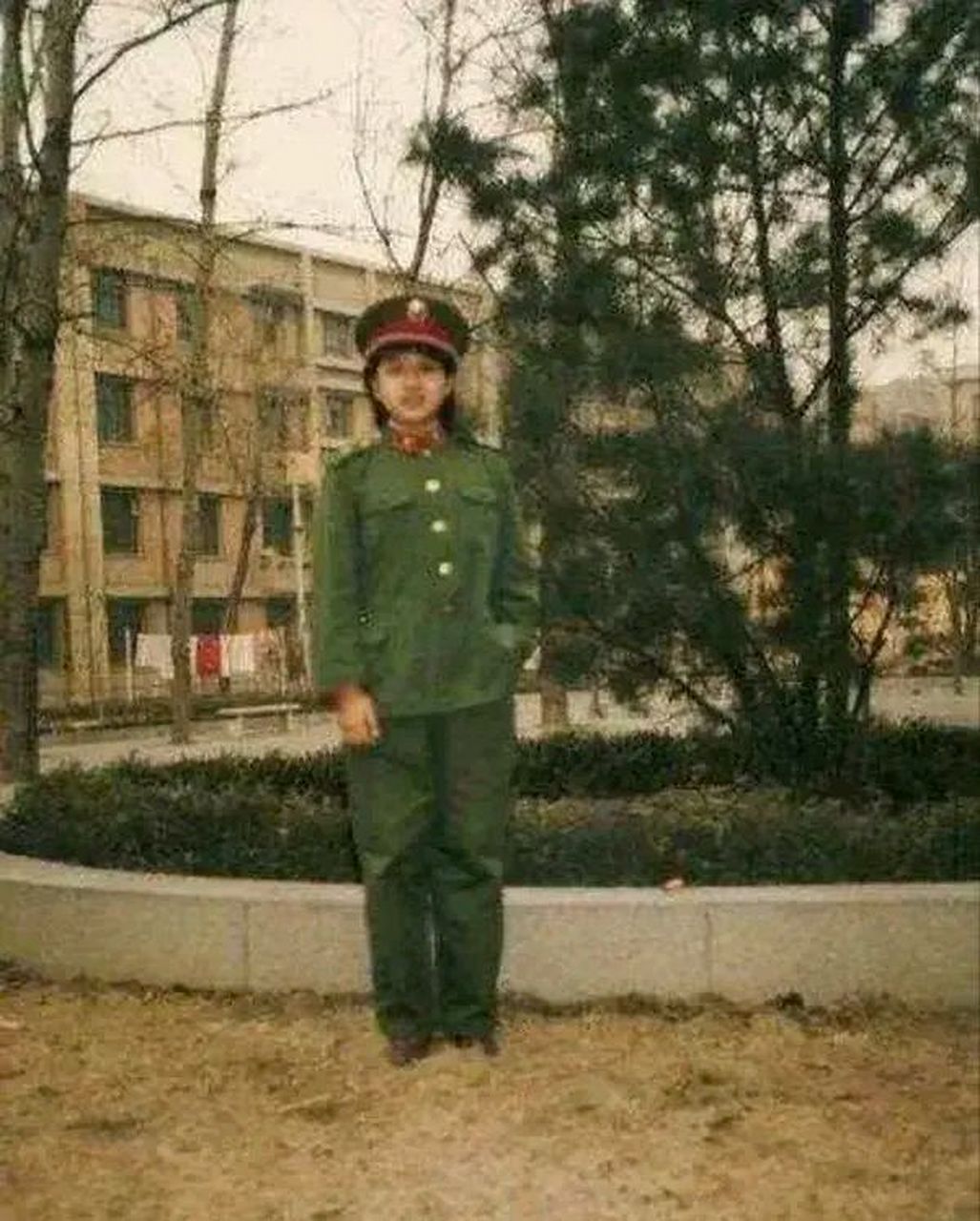 韩红年轻时候瘦图片图片