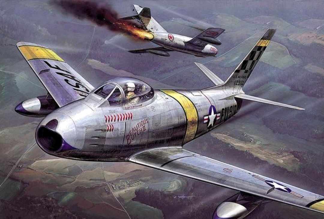 "空中坦克"李永泰:以1敌8,中弹56处奇迹着陆;终成空军中将