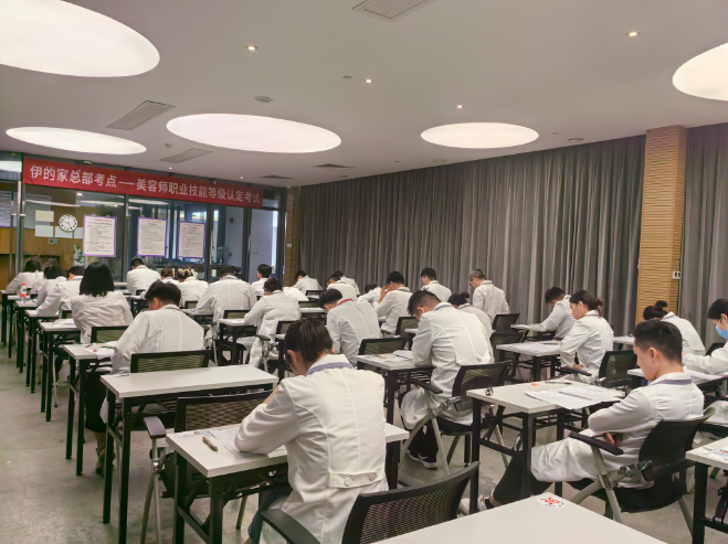 伊的家老师老叫你买产品吗-专注用户经营塑造品牌