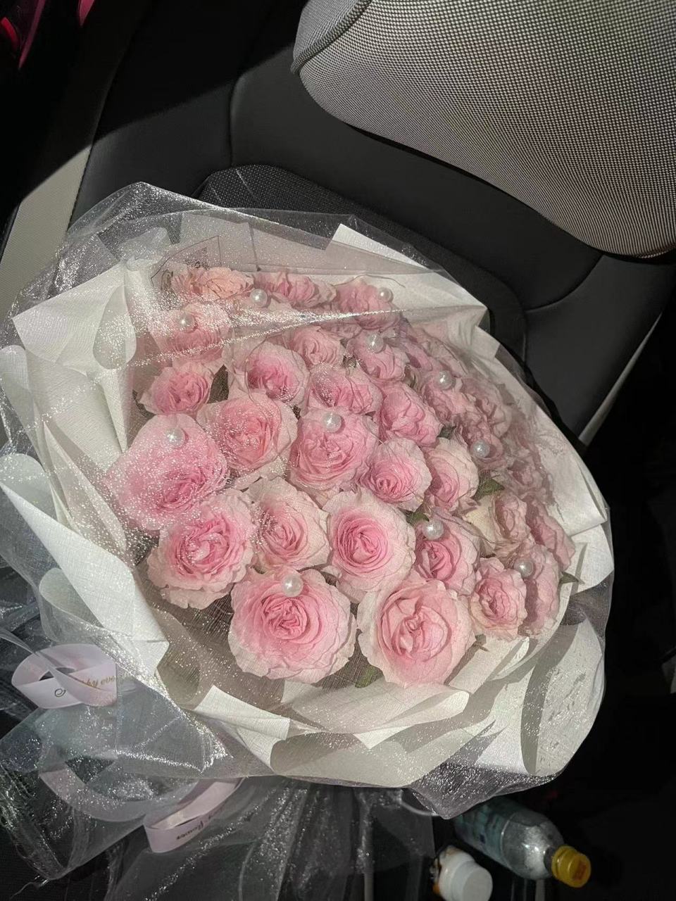 洛神玫瑰花束 送给女朋友的生日花礼 在我心里你就像洛神一样美丽