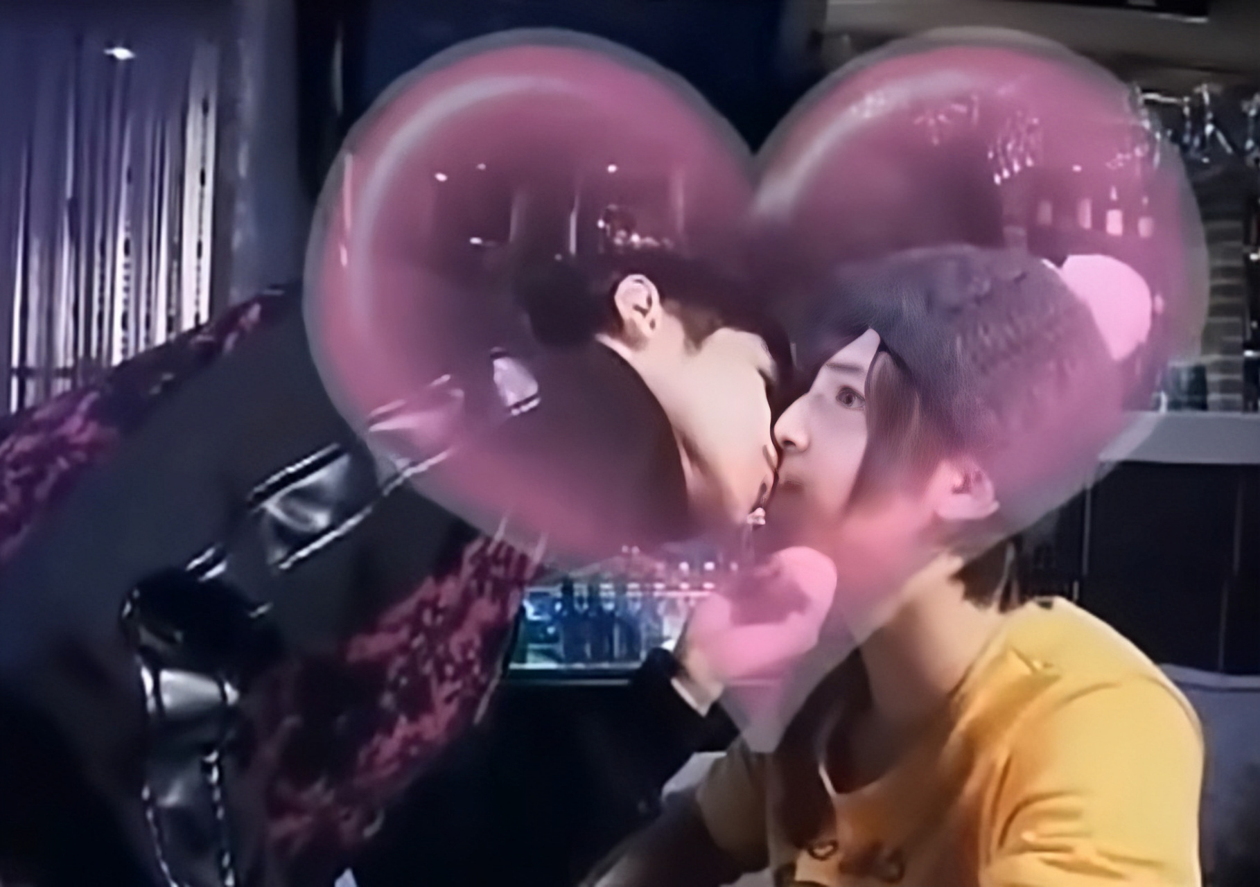 罗云熙符龙飞吻戏# 罗云熙,符龙飞两位大男人拍过吻戏,符龙飞淮穿