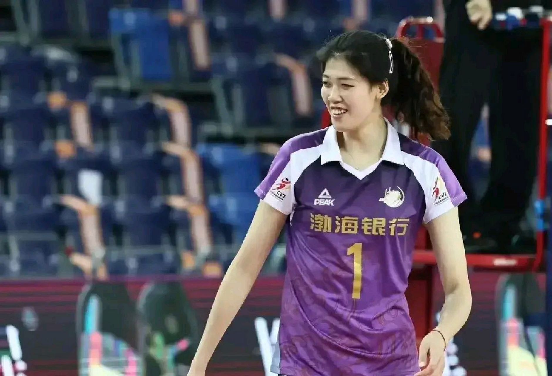 身价直追朱婷和艾格努,李盈莹被瓦基弗银行女排俱乐部报价120万欧元