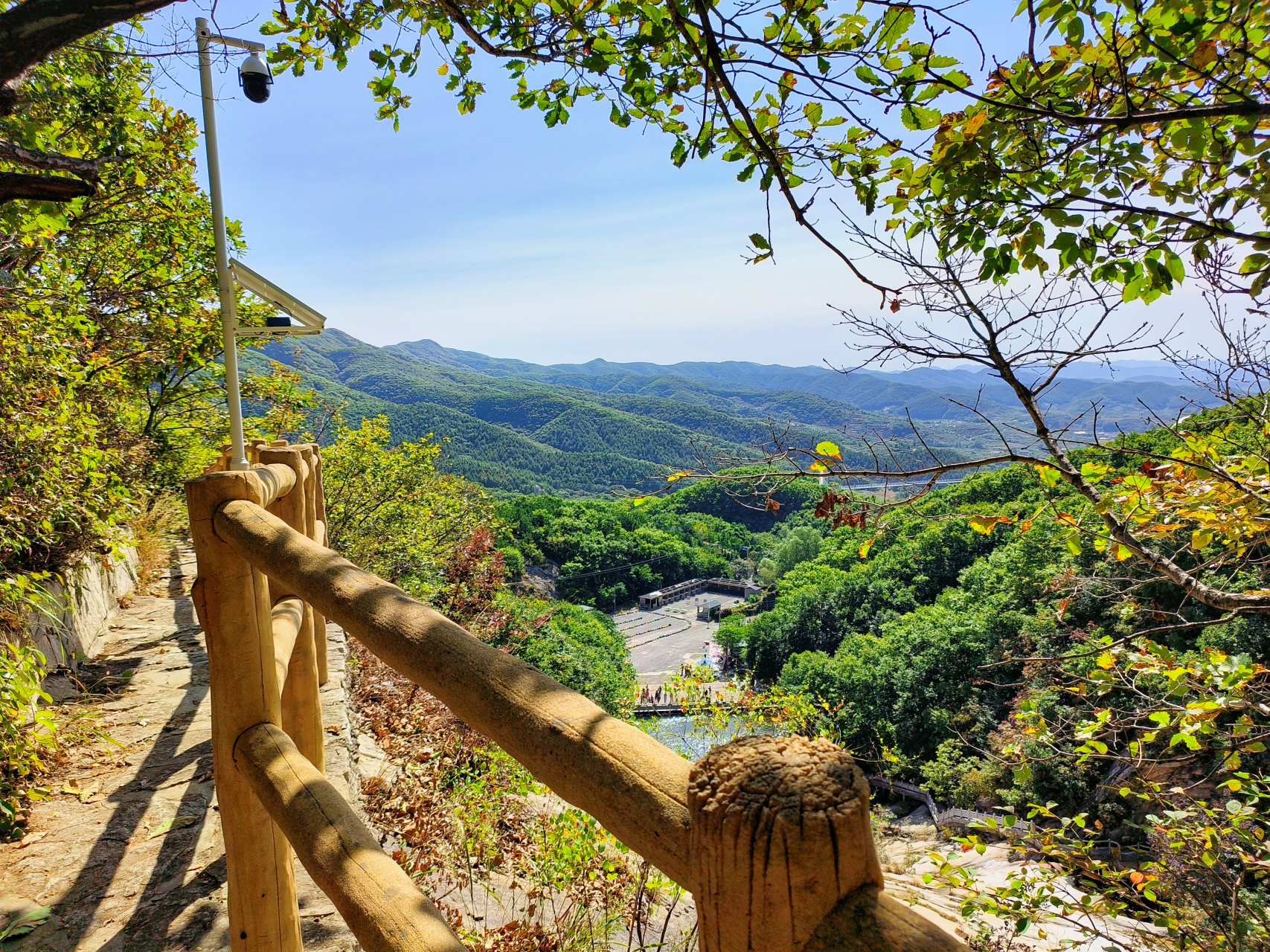 大连普兰店老帽山景区,风景秀美,秋季打卡好地方,登高望景,风景宜人