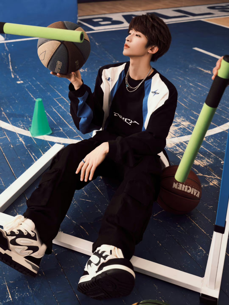 刘宇篮球少年写真# 刘宇篮球少年写真大片来啦 67[打call][打call]