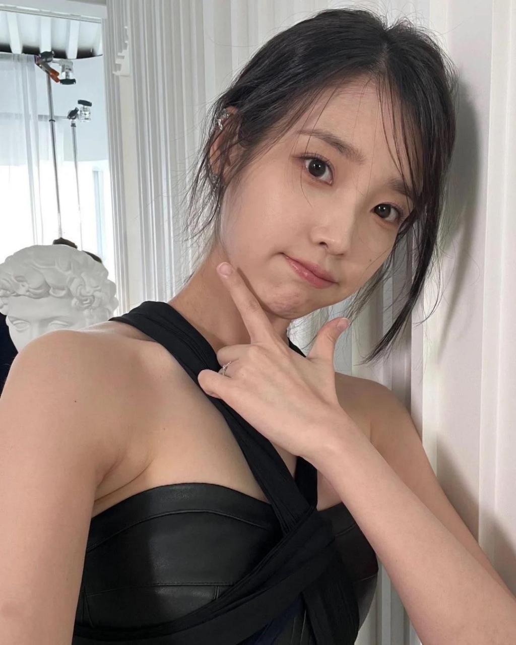 iu李知恩,理想型女友#明星生图大赏# #我们都爱聊八卦# #娱乐