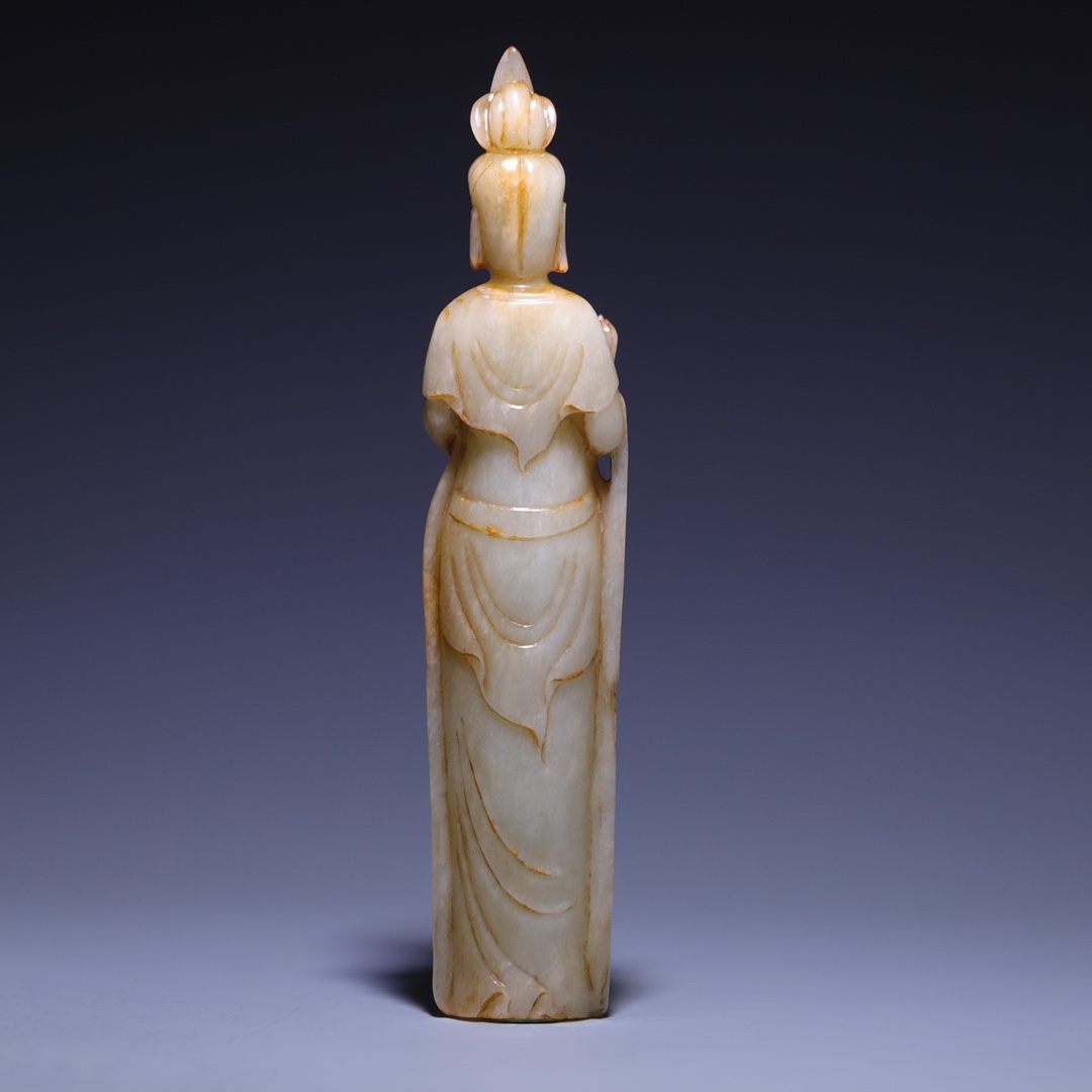 和田玉观音站像,尺寸:高16.6**3.5**2.5厘米,重155.7克!