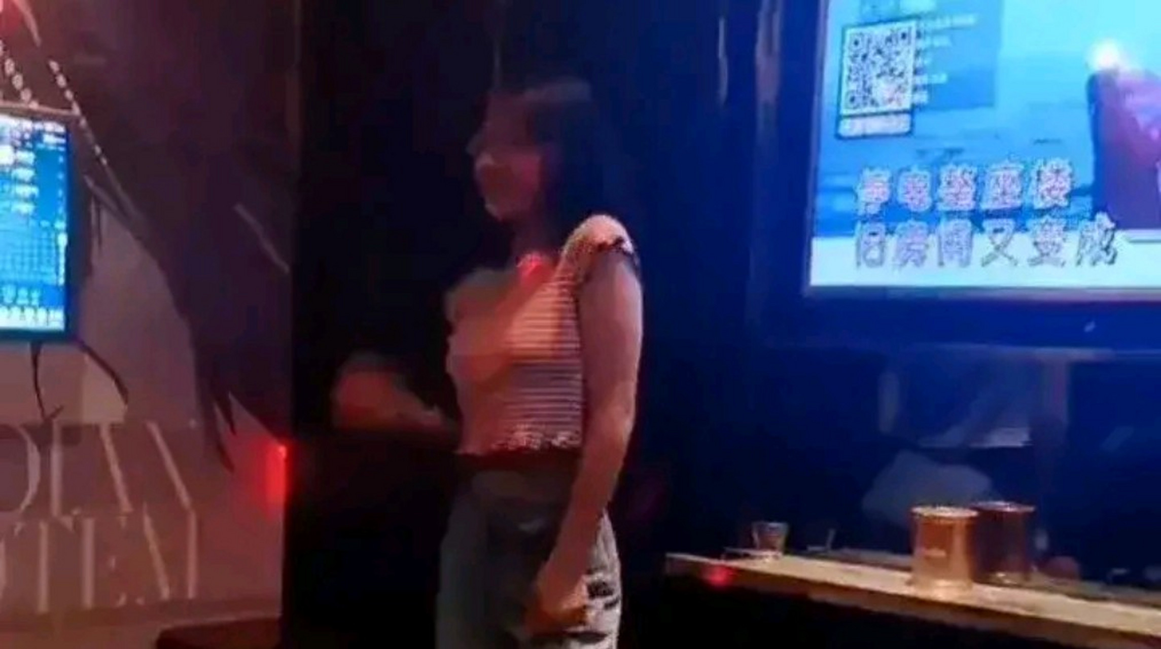 全网都在找邯郸ktv事件的漂亮女主角,据说她尺度大到让人简直不敢直视