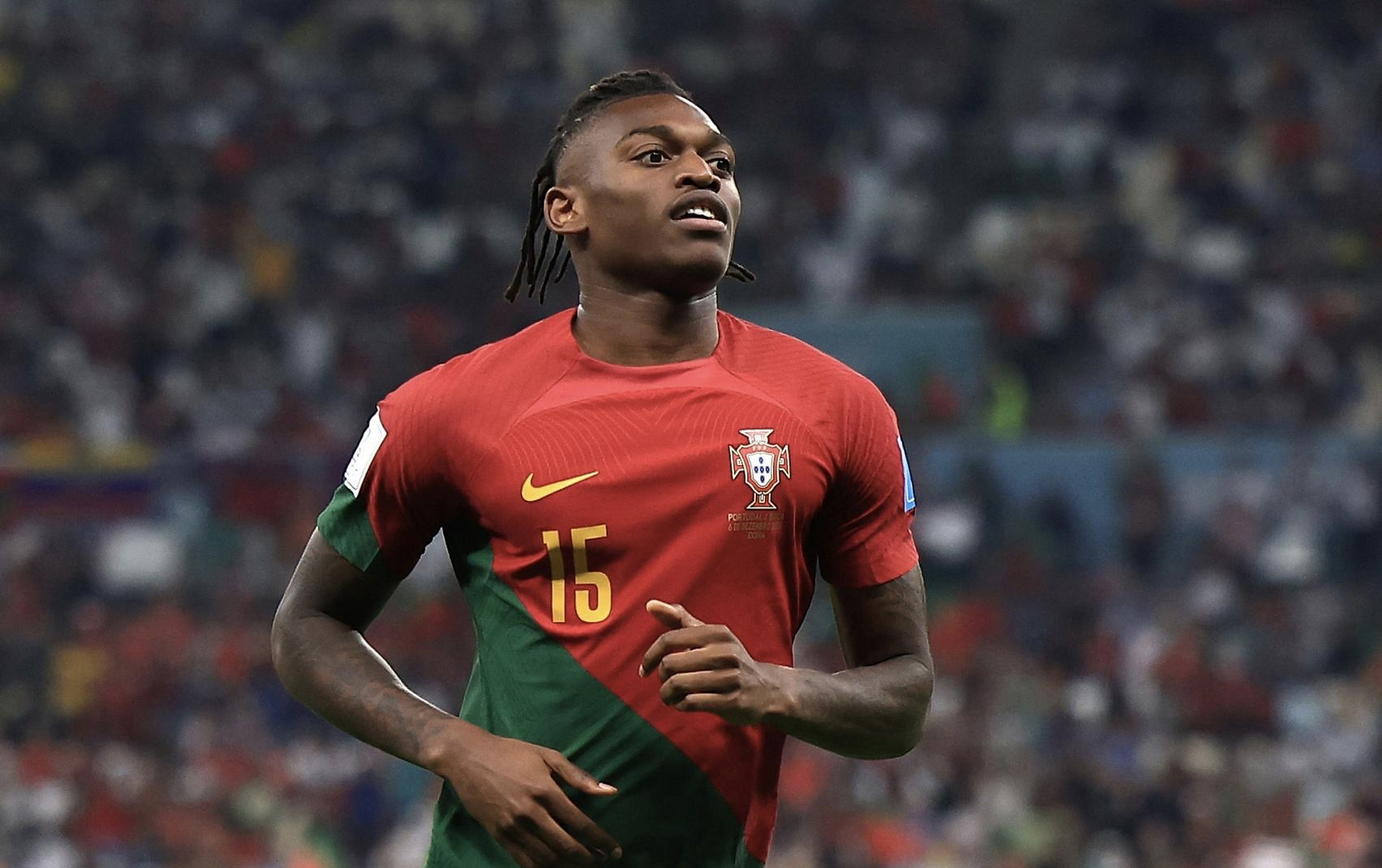 前红黑主帅萨基批评莱奥的踢球方式影响了米兰的整体表现  根据《米兰