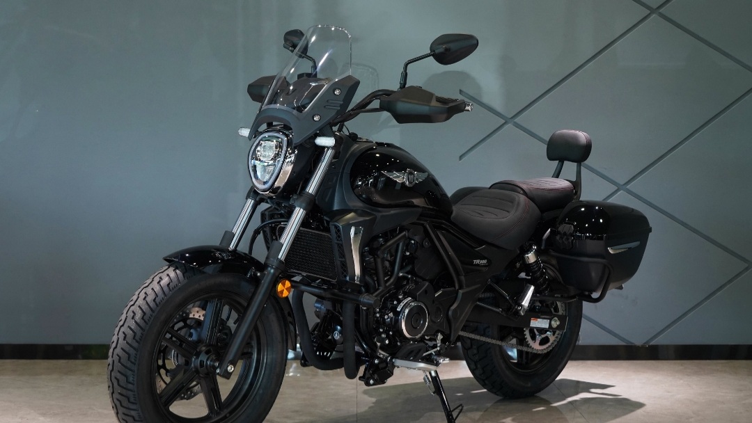 本田cm300,豪爵tr300,骁胜gv300s,如何去选?