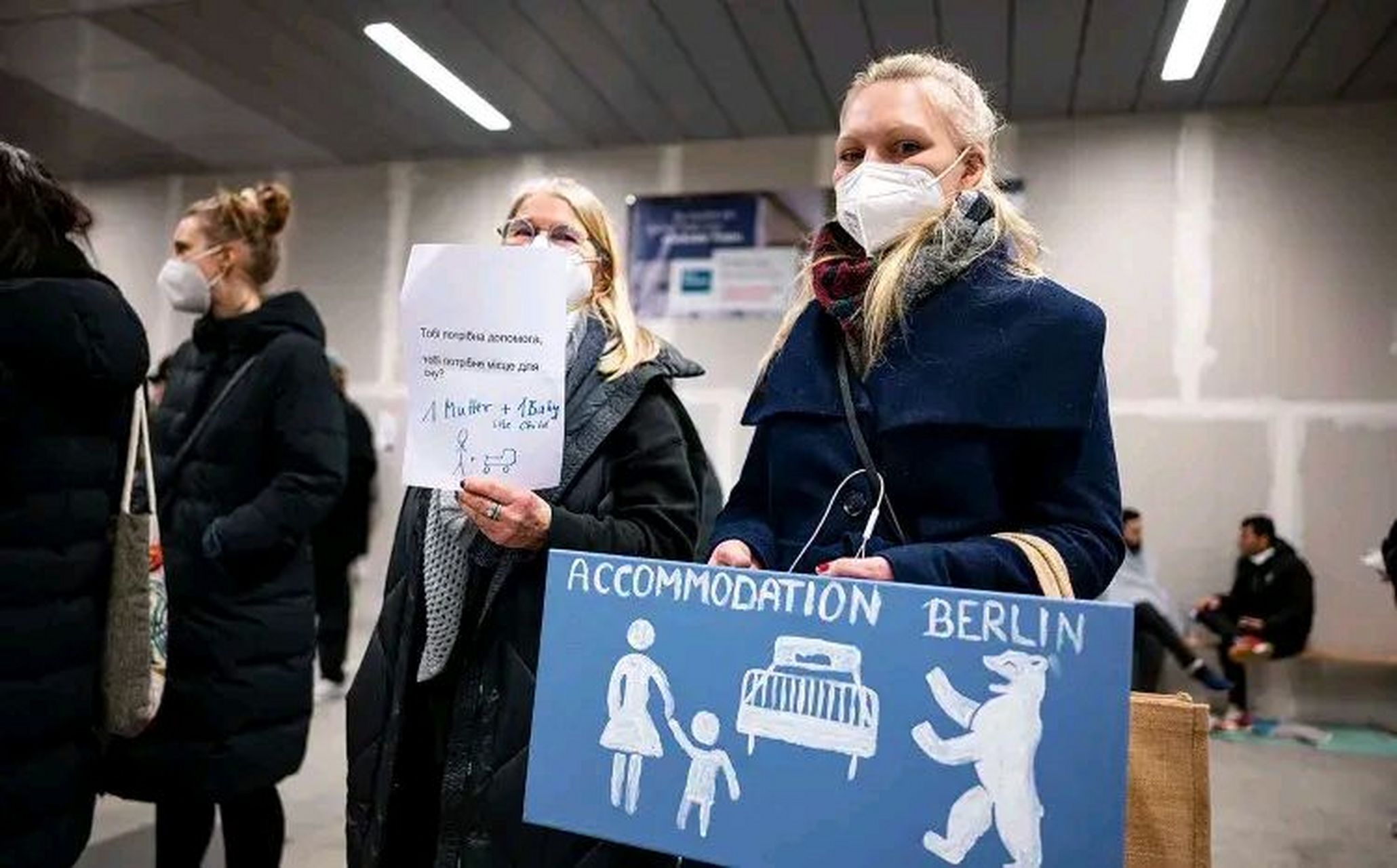 过去一年,德国和波兰收留了400万的乌克兰难民,其中一百万是德国的.