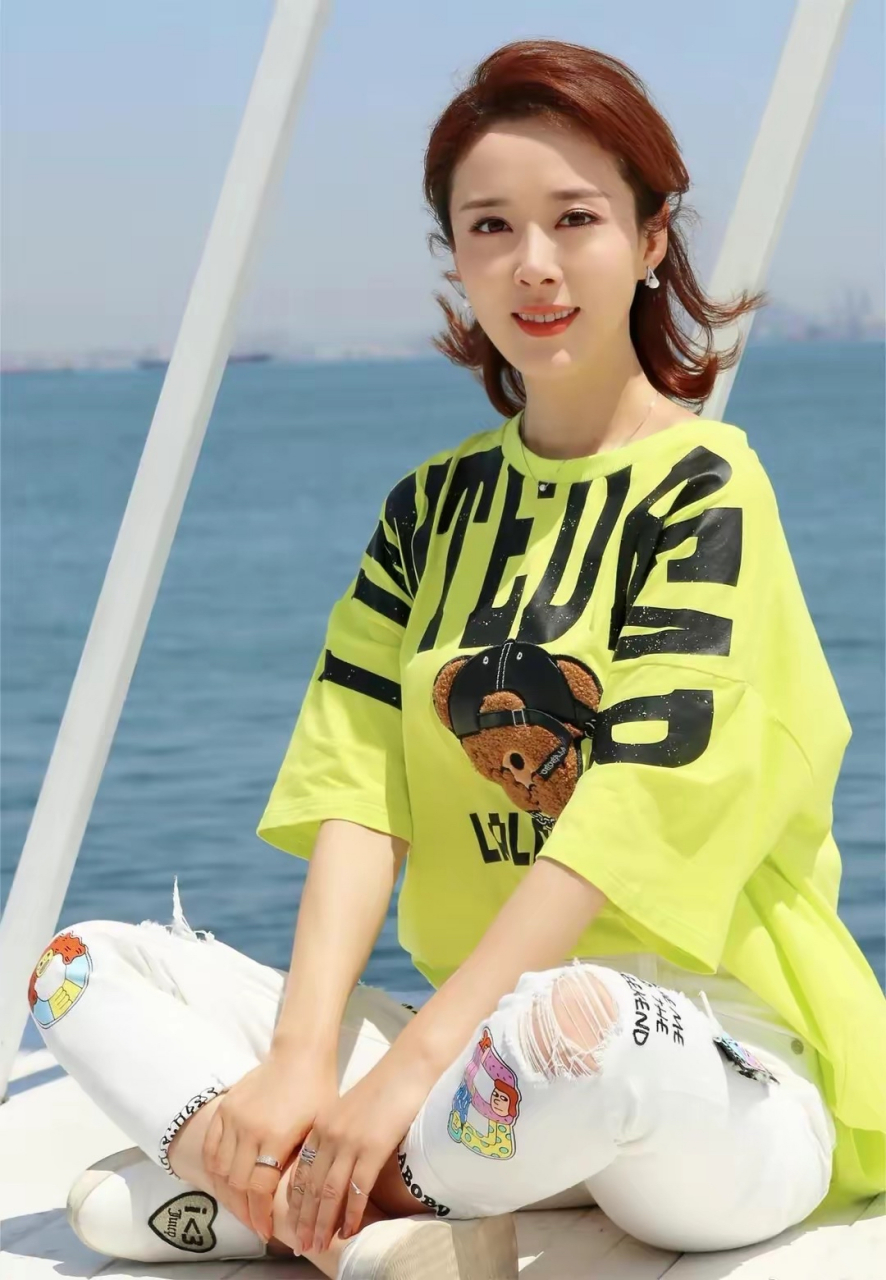 颜丹晨:长相漂亮演技好,出道26年无绯闻,45岁成人生赢家 2005年,27岁