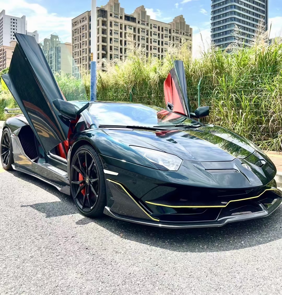 120万兰博基尼lp700 升级 svj套件,翻毛皮内饰 无匙启动