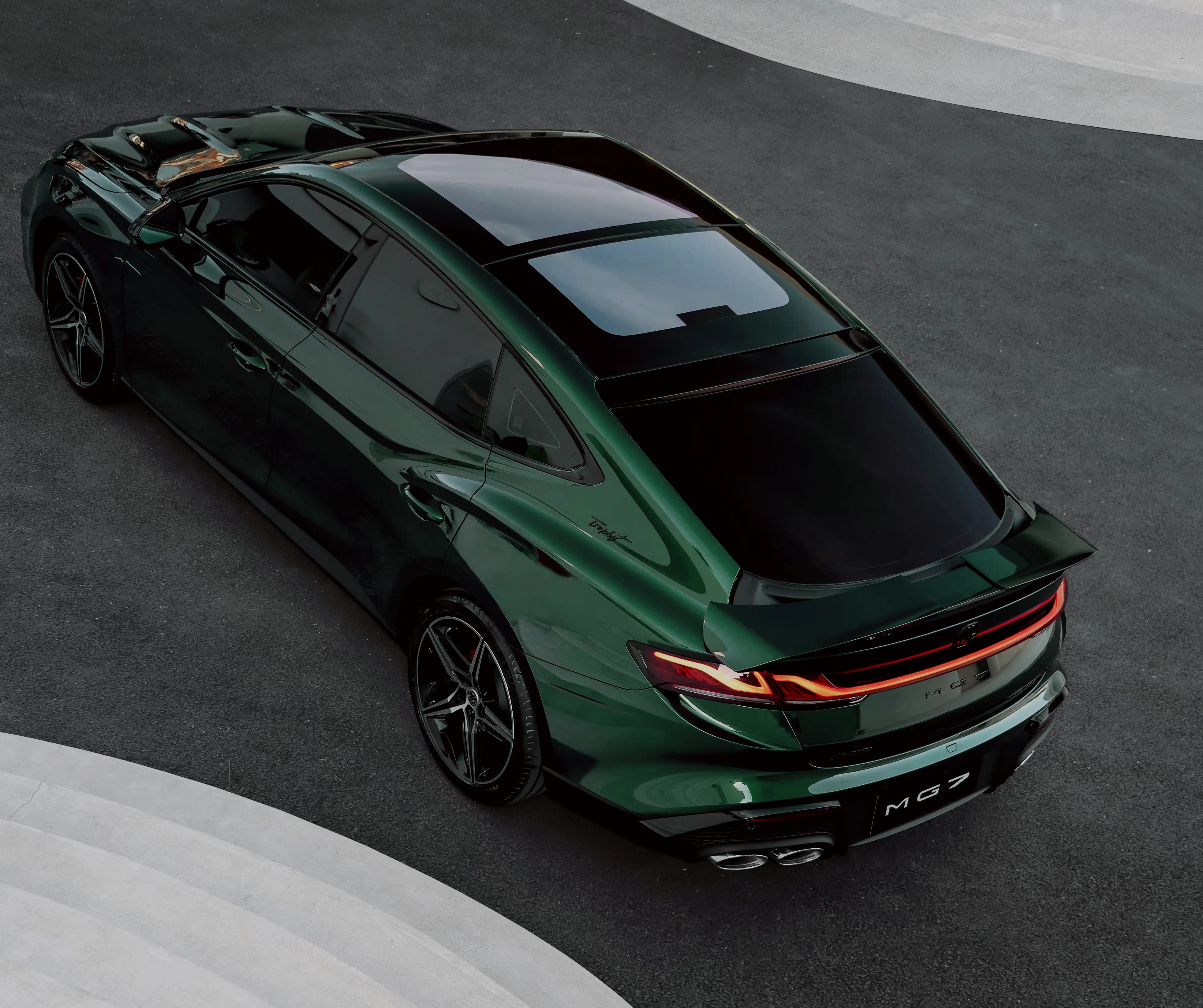 2.0t强过奇瑞鲲鹏!名爵mg7正式发布,标配无框车门,20万能火吗?