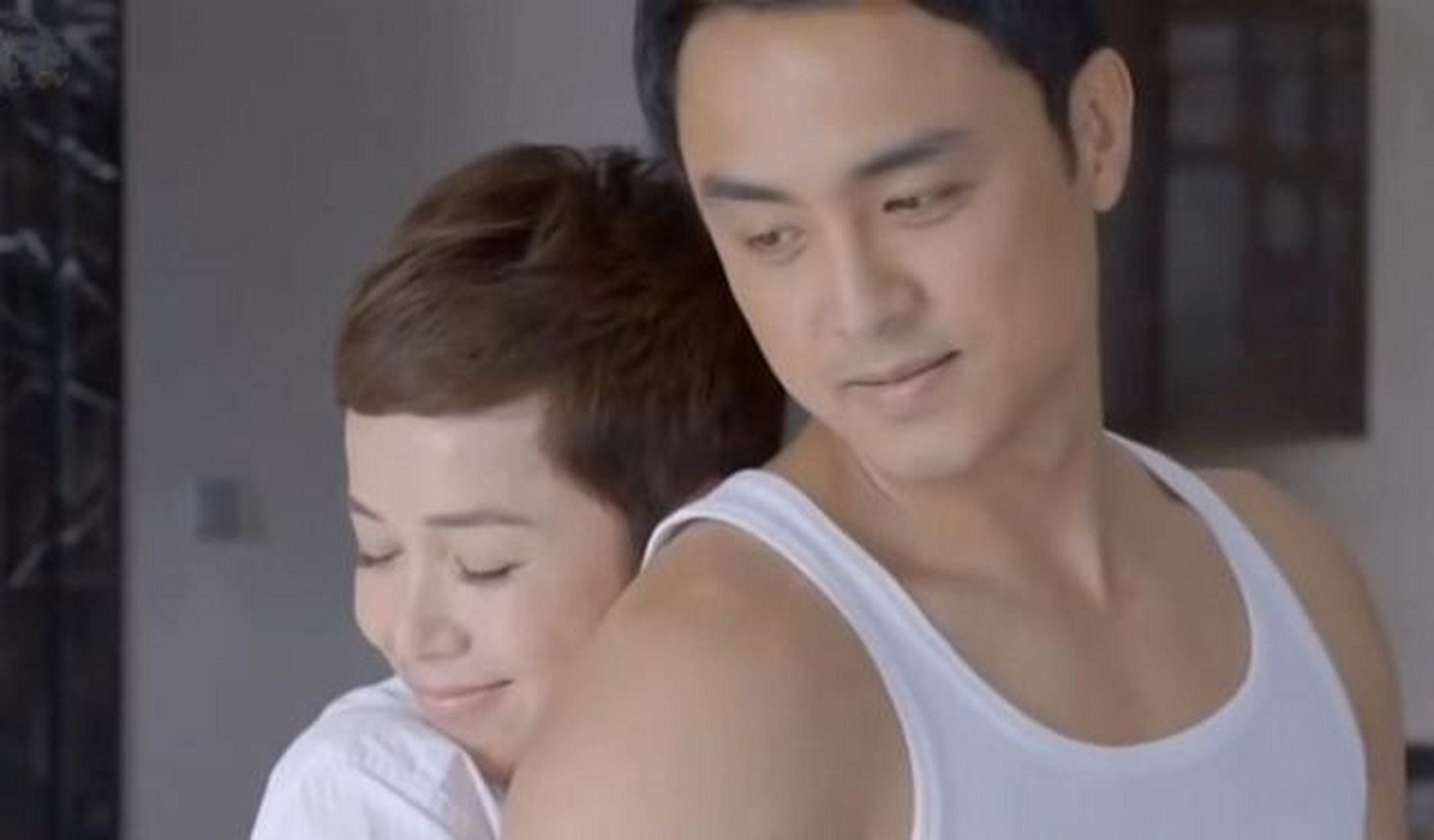 自从明道和蒋雯丽的爱情剧播出以后,他们之间相差14岁的爱情就遭盗怂