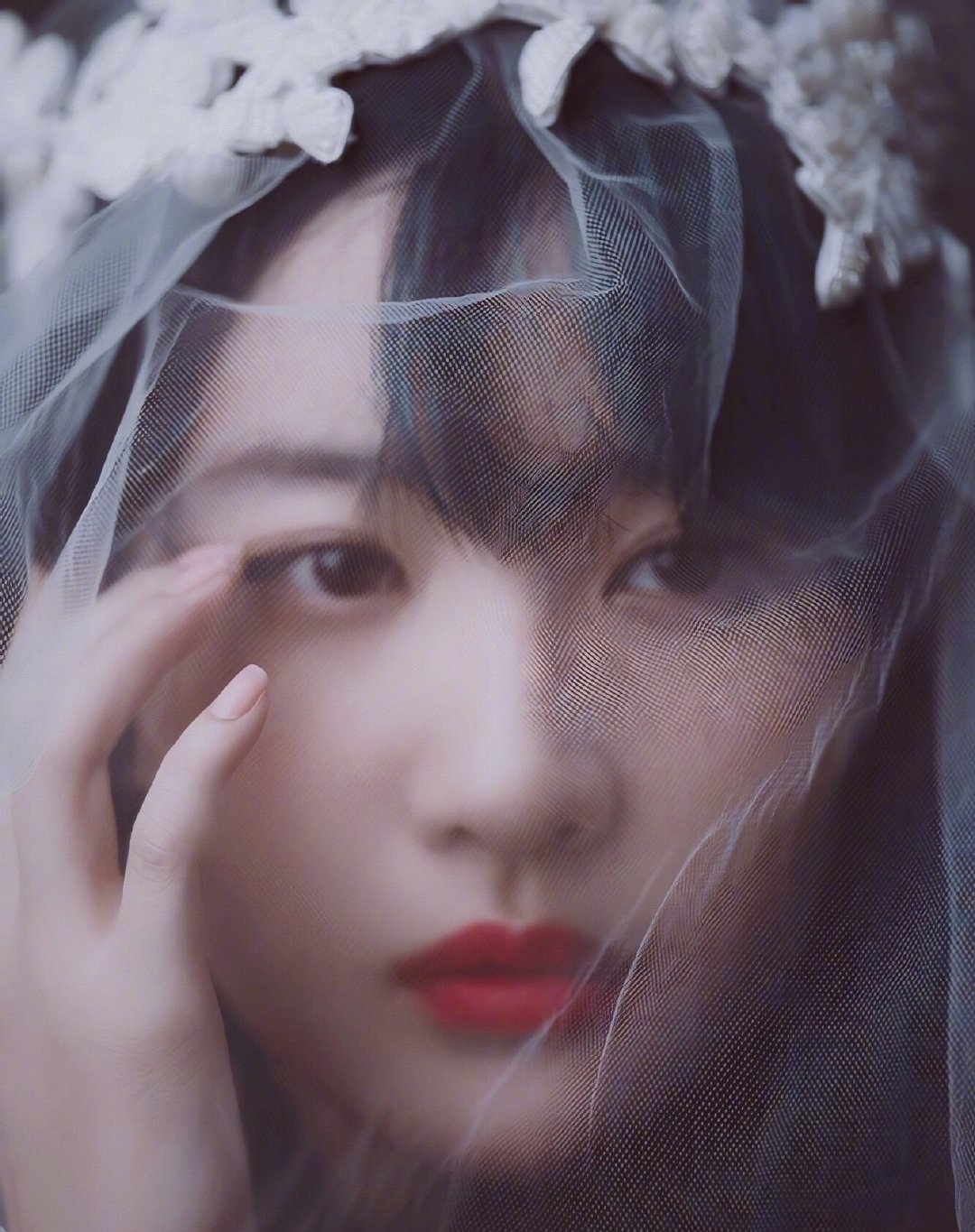 刘亦菲公主切头发:女神好美