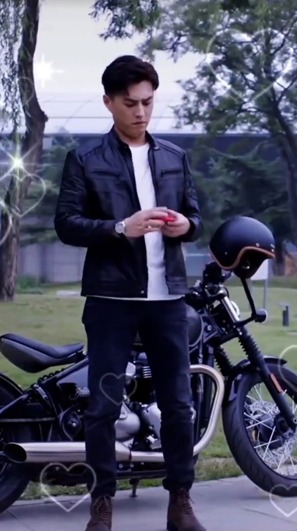 43岁的靳东身价过亿