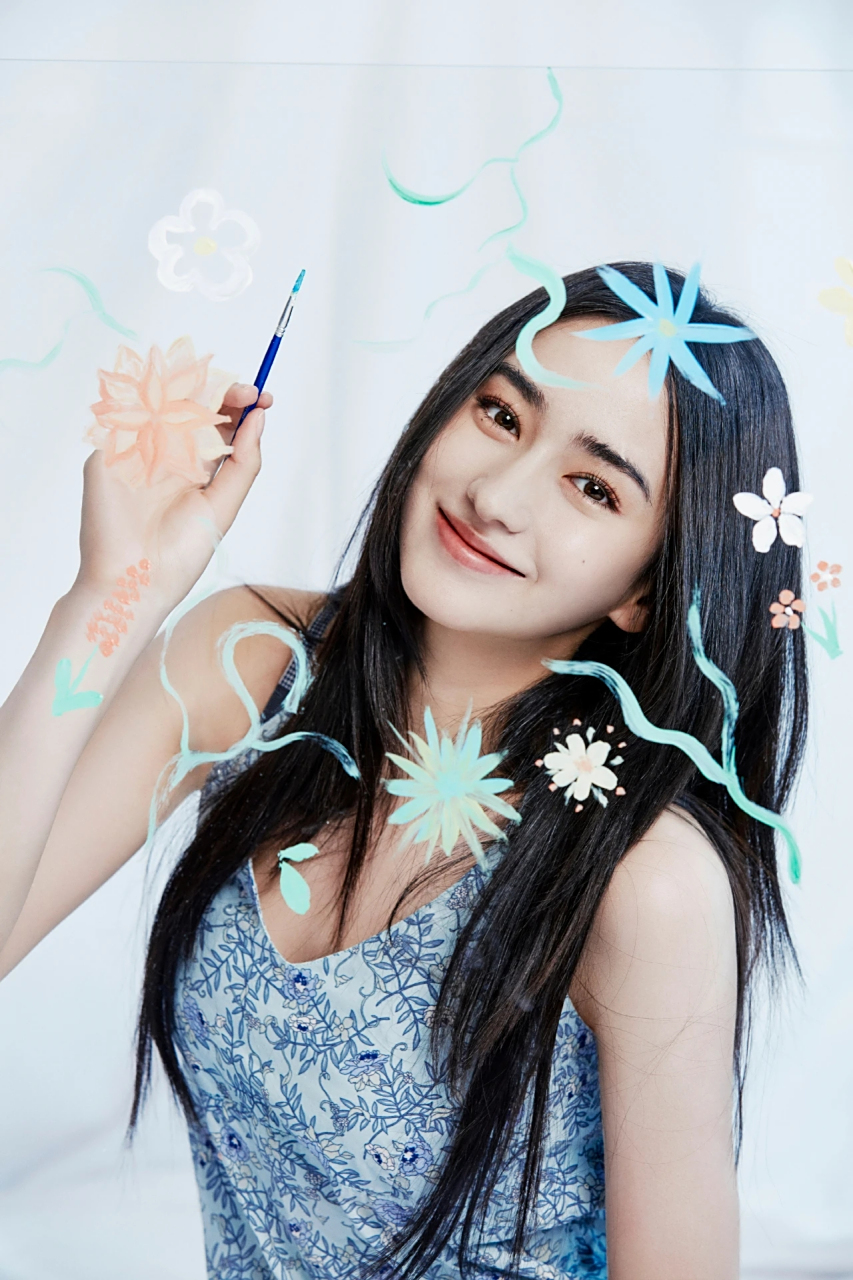 明星穿搭# #明星动态# #李宛妲