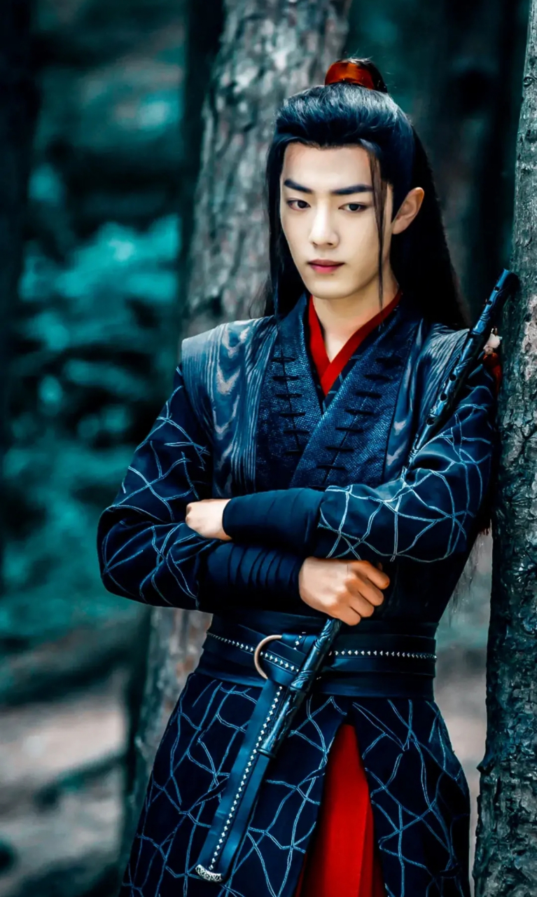 1,《长相思》中的男三号相柳:杨洋团队觉得这个角色不是男一号,直接