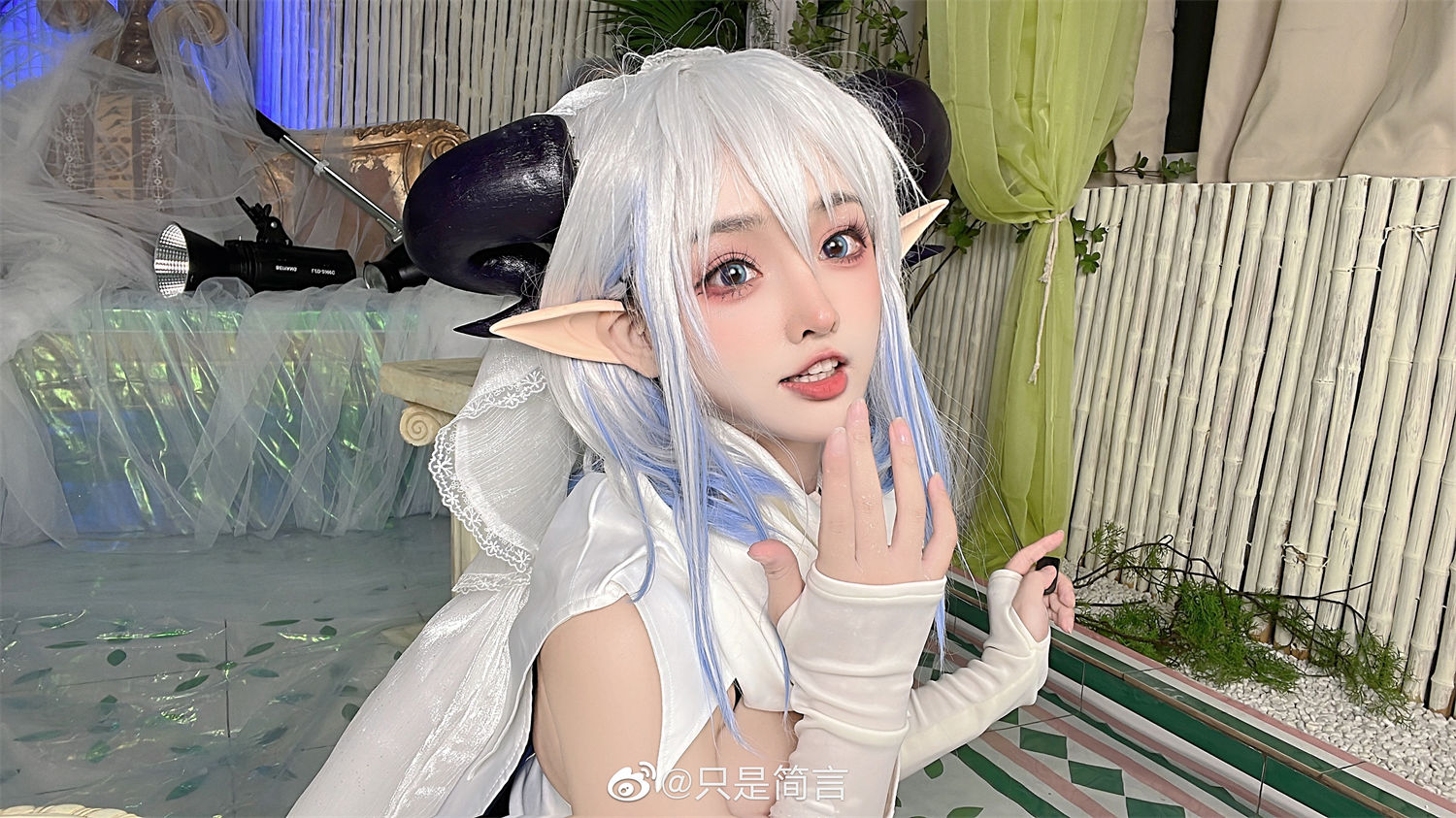 只是简言：一位来自微博的神奇美少女