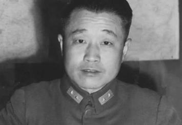 1949年,我軍俘獲敵軍一軍需處長,卻因一盒煙發現此人身份不簡單