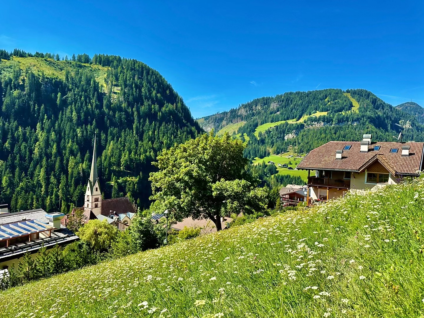 圣克里斯蒂娜-多洛米蒂最美的村庄离最美小镇很近,这里比小镇更安静更