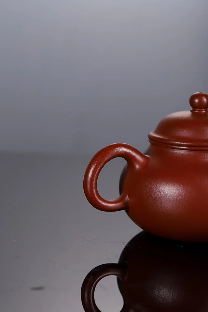 国助秦巡全手工61容天壶#宜兴紫砂壶# #全手工#  赵庄老朱泥,180cc