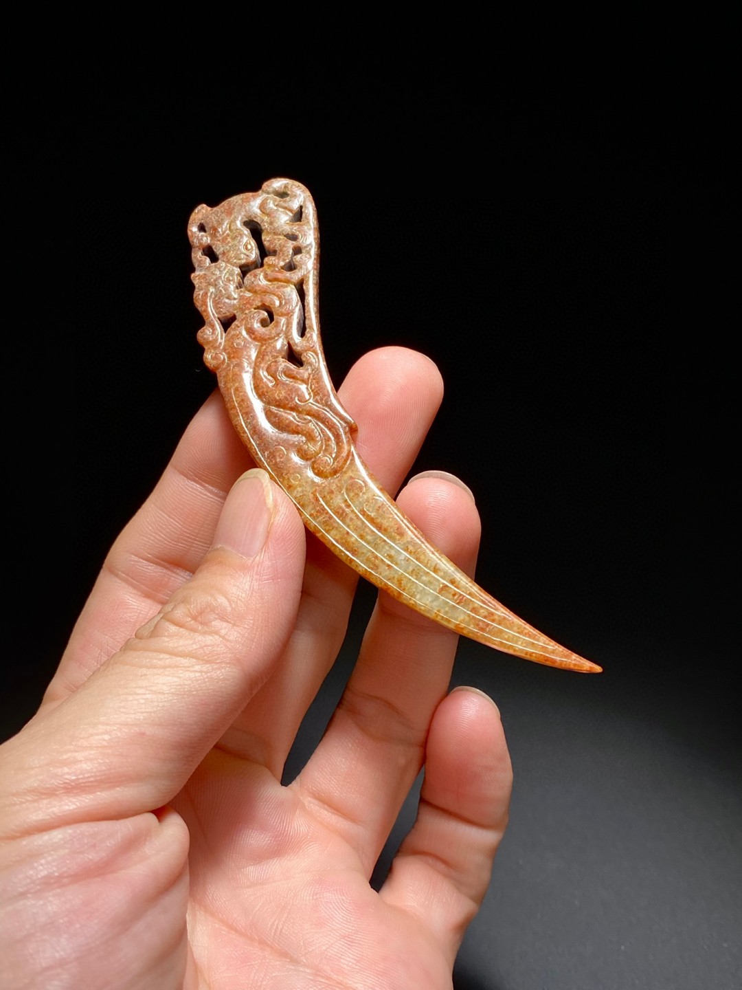 汉 和田玉籽料 沁色 螭龙纹 玉觿 挂件 玉佩