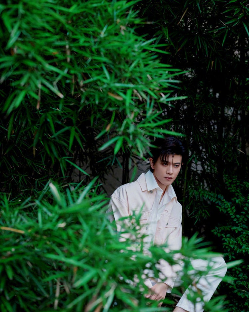 任嘉伦港风造型怎么也能这么帅!