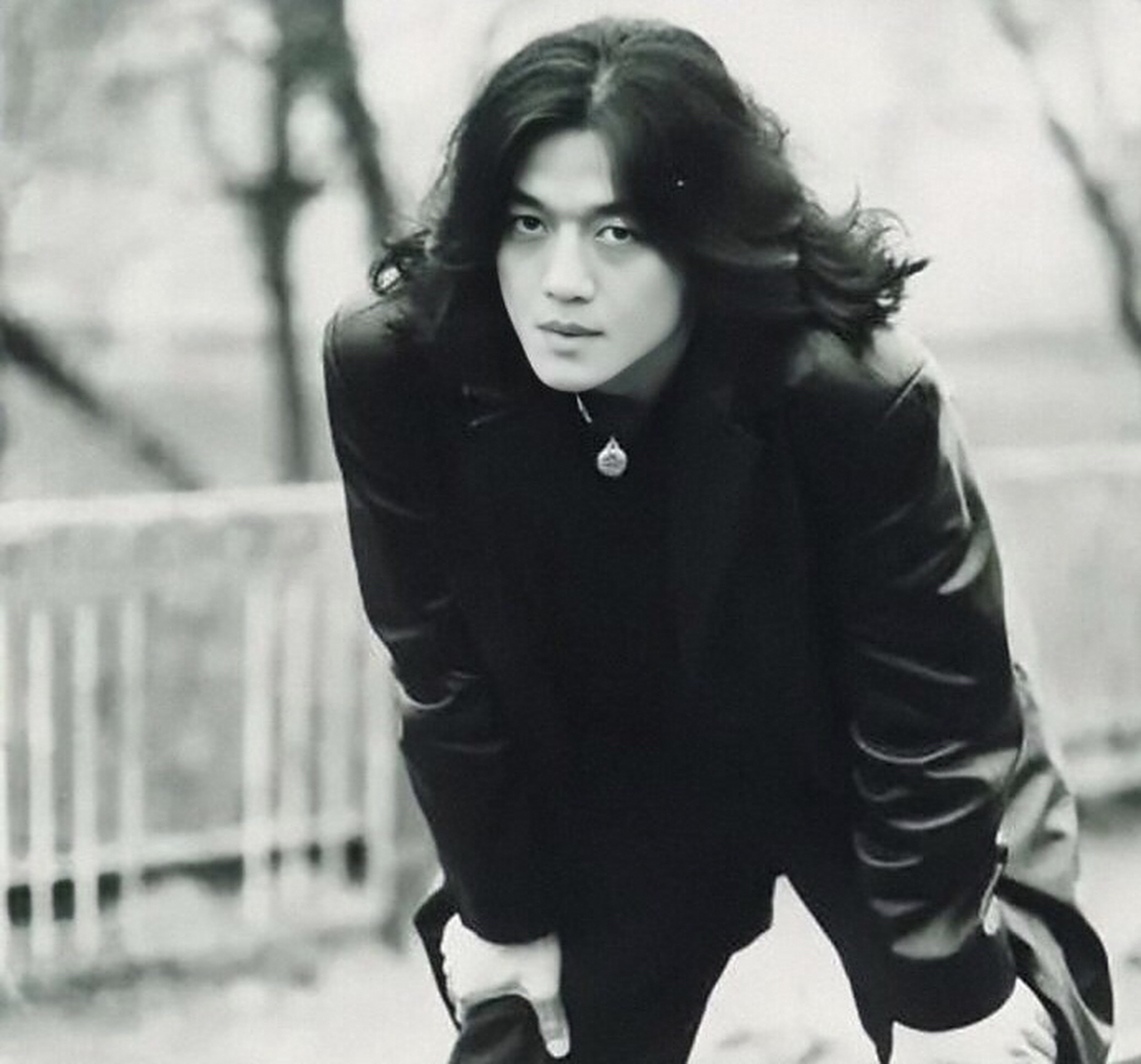 年轻时的李亚鹏和现在温文尔雅的形象比,简直判若两人!