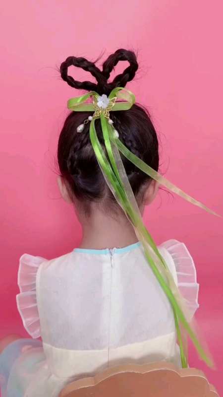 儿童编发:短发能扎古风发型吗?