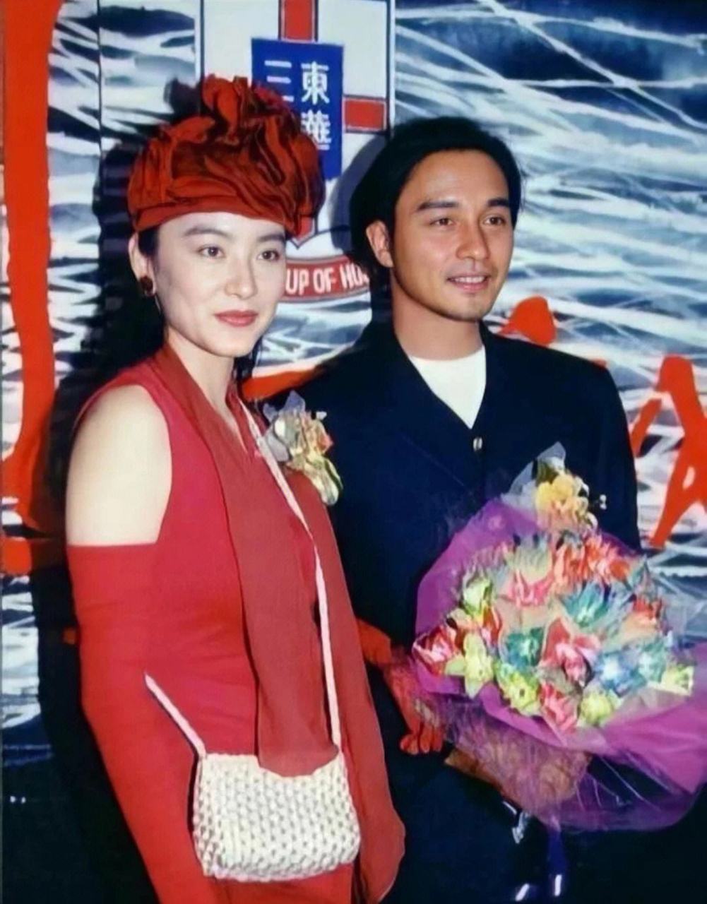 张国荣和林青霞原来还有这么深的情谊,同时这点说明张国荣的地位.
