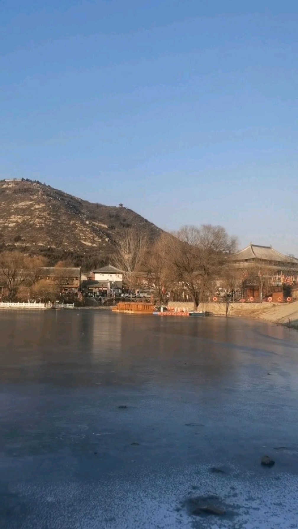 欢欢喜喜过大年,游尧母湖逛古镇.