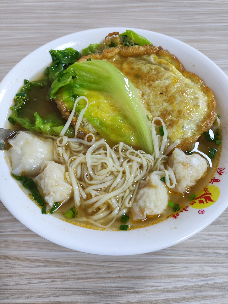 沙县小吃的云吞面真的不错.