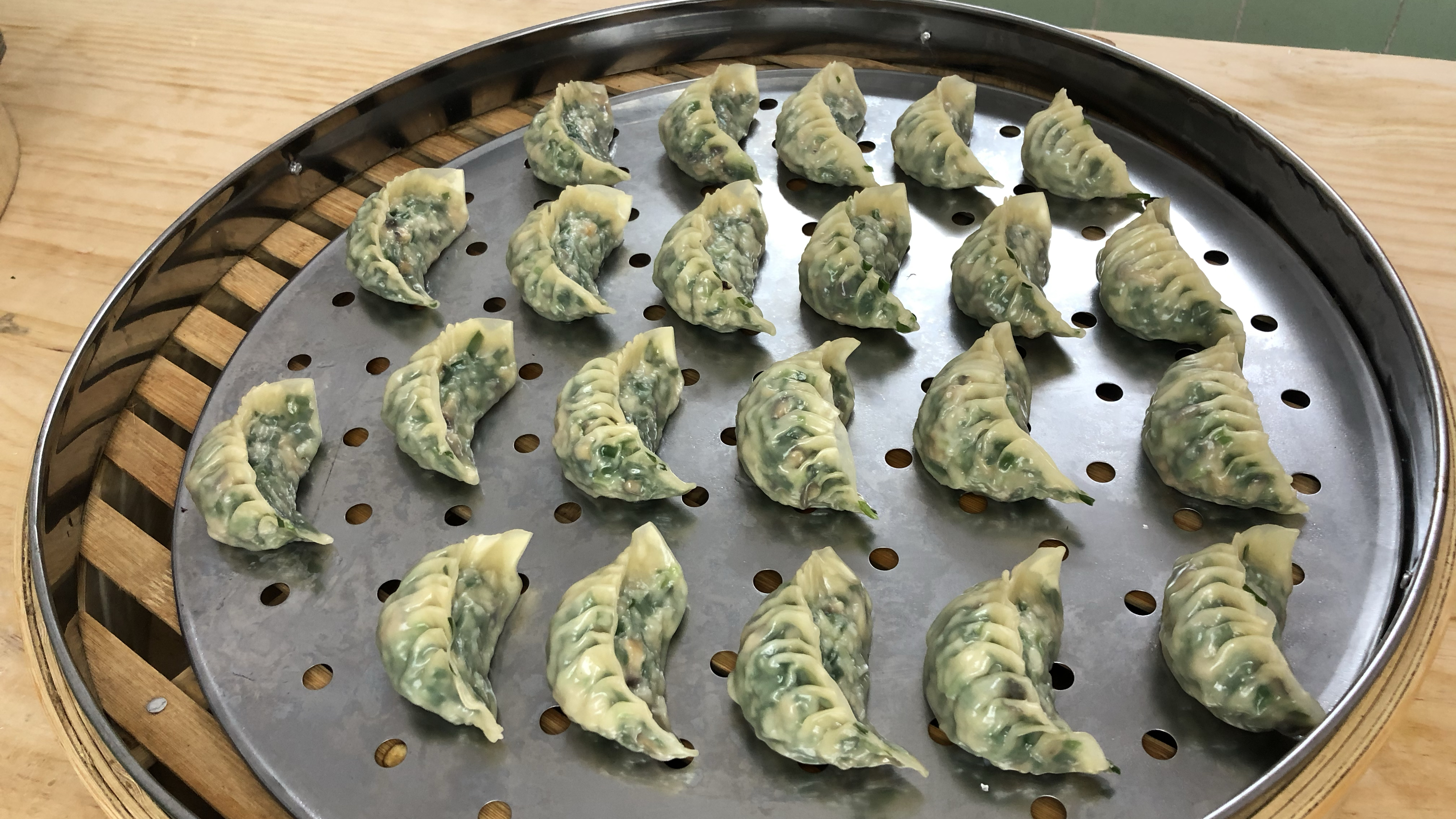 广东茶楼,韭菜煎饺详细做法,刚出炉我自己就吃了半盘