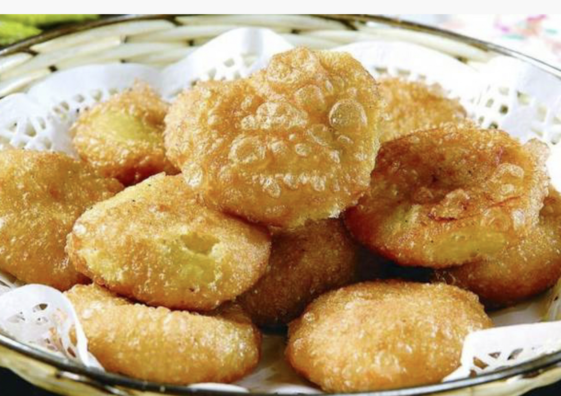 敦煌名小吃之泡儿油糕  (一)  和互联网一样,食物也是有记忆的.