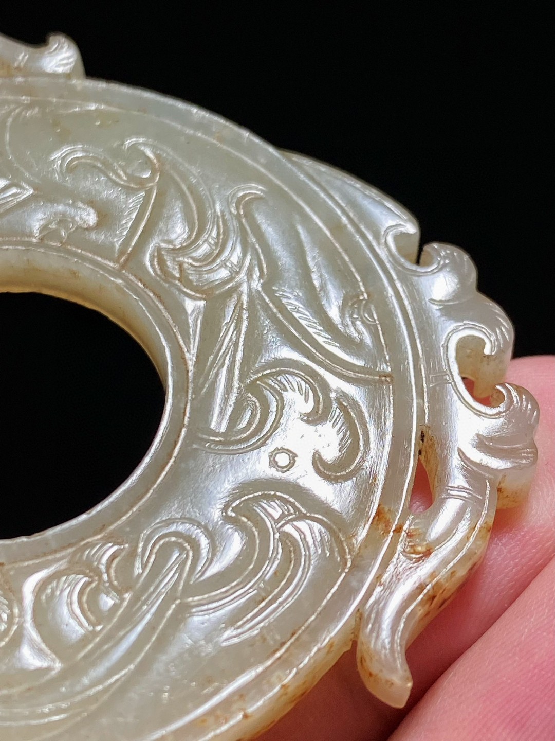 汉 和田玉籽料受沁 白玉 出廓 龙凤纹 玉佩 玉璧 礼器