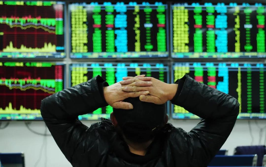 a股周末迎来"变局",下周市场"风口"变了,散户还浑然不知!