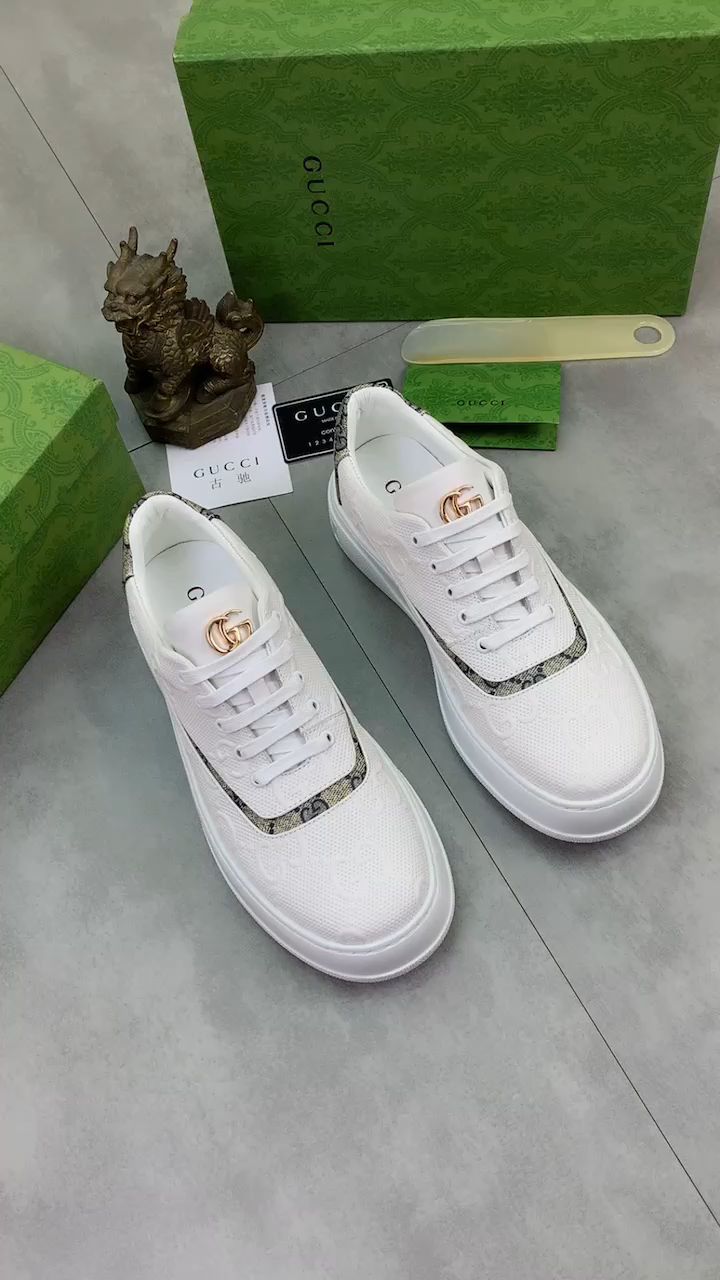 古奇小白鞋充满活力的时尚感